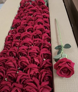 Vente en gros de roses artificielles en soie, plus grandes, douces, modernes, pour la décoration de la maison et du <span class=keywords><strong>jardin</strong></span>, murs fleuris, restaurants, décoration de mariage, fleurs pour la décoration de la maison - Product Image 1
