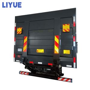 Chariot élévateur <span class=keywords><strong>hayon</strong></span> camionnette <span class=keywords><strong>petit</strong></span> <span class=keywords><strong>camion</strong></span> chargement et déchargement hydrauliques <span class=keywords><strong>hayon</strong></span> électrique à vendre - Product Image 3