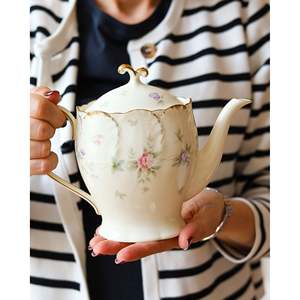 Servizio da Caffè in Porcellana Giapponese Nerumi con Decorazioni Commemorative, Set di Stoviglie per 12 Persone - Product Image 5