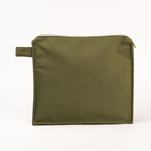 Sac de voyage en nylon personnalisé avec trousse à maquillage à fermeture éclair Mallette de rangement pour cosmétiques et articles de toilette pour femmes à la mode - Product Image 1