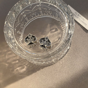 Pendientes de corazón de diamantes de imitación para mujer, pendientes de temperamento negro, rojo, blanco, planeta Saturno, joyería de moda, regalo de diamantes de imitación - Product Image 4