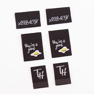 เสื้อยืดผ้าฝ้ายทอฉลากสีเงินแบบพับได้สี่เหลี่ยมผืนผ้าอุปกรณ์ตกแต่งเสื้อผ้า<span class=keywords><strong>2025</strong></span>ส่วนตัวเป็นมิตรกับสิ่งแวดล้อม - Product Image 5