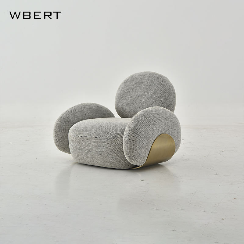 สีเทาเข้ม