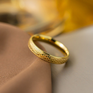 Bague ajustable pour femme <span class=keywords><strong>en</strong></span> acier inoxydable plaqué or 18 carats, motif marguerite géométrique, chiffres romains, papillon et diamant - Product Image 6
