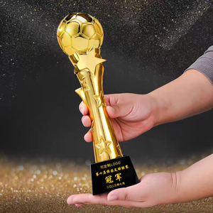 <span class=keywords><strong>Trophée</strong></span> de football personnalisé en gros, récompense de football en résine et cristal sablée pour tournoi, achat en vrac - Product Image 3