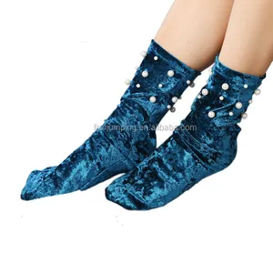 Women Winter Solid Color Glitter Velvet Socks with Pearl