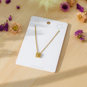 Collana con Ciondolo a Forma di Lettera E in Acciaio Inossidabile 12x14cm, Charm alla Moda - Product Image 2