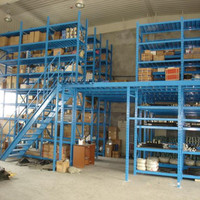 Système de rayonnage industriel en acier enduit de poudre durable pour entrepôt, avec mezzanine et étagères de stockage