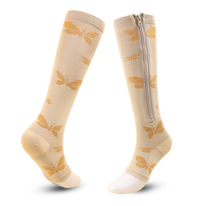 Chaussettes de compression ajustables à fermeture éclair, respirantes et élastiques, pour le soin des varices, pour femmes enceintes, personnes âgées, et pour le soutien des jambes lors de la marche quotidienne - Product Image 5