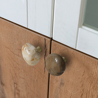 Poignées de meuble JAYA en pierre naturelle avec base en laiton, mini-tirants pour tiroirs de cuisine, armoires et portes de meubles
