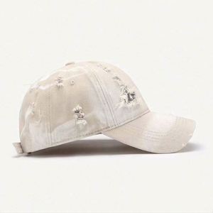 Casquette de baseball personnalisée en gros avec logo de dessin animé, bords effilochés, effet vieilli, écologique, respirante, en caoutchouc pour femmes - Product Image 4