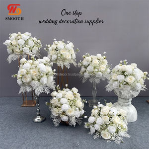 Boule de fleurs en soie lisse pour décoration de mariage, centre de table événementiel avec fleurs artificielles, taille 1,8-2,4 m, design asymétrique brisé - Product Image 4