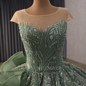 Robe de bal de soirée de luxe verte RSM251131 avec décolleté cœur, sequins, perles, dos lacé, traîne chapelle et boutons - Product Image 6
