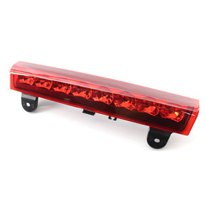 Luz de Freno Elevada LED Roja para Chevrolet GMC Yukon 15170955 M029 12V - Product Image 1