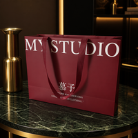 Sacs en papier personnalisés avec votre propre logo, sacs de shopping avec poignée en ruban, commande en gros pour la promotion de marques de cosmétiques