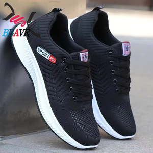 Zapatos casuales transpirables tejidos para hombre, de corte bajo, suela blanda, resistentes al desgaste, cómodos para correr, ligeros y deportivos. - Product Image 4