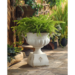 Grand pot de fleurs en fer blanc de style français antique, décoration de jardin classique européenne - Product Image 3