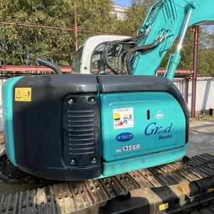 Excavadora Usada KOBELCO SK135, Excavadora Hidráulica de Orugas de 13.5 Toneladas, Maquinaria de Construcción - Product Image 5