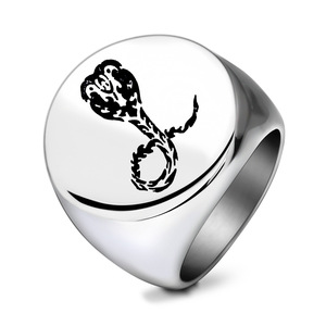 Bague Serpent Cobra 22mm Ronde en Acier Doré Bijou de Mode pour Homme Cadeau Design Géométrique Animal - Product Image 5