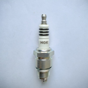 Bujías de motocicleta, piezas de repuesto originales NGK Bujias 5944 BPR7HIX para <span class=keywords><strong>Suzuki</strong></span> Address 110 / D1 Street <span class=keywords><strong>Magic</strong></span> 110cc, Address V100 - Product Image 5