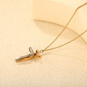 Collier chaîne de clavicule pour couple, en acier inoxydable, pendentif bicolore 13x33mm, 45+5cm, bijou cadeau - Product Image 4