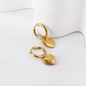 Pendientes de Joyería de Moda con Diseño de Corazón y Ojo, Chapados en Oro PVD, para Mujer - Product Image 4