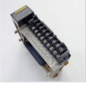 Module de sortie transistor CQM1-OD212 100 % original, neuf, 16 points, 50-300 mA, 5-26,4 V pour automatisation PLC CQM1H - Product Image 2