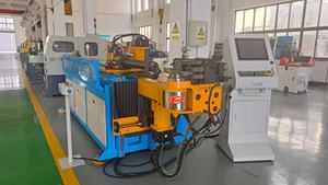 Máquina dobladora de tubos de acero inoxidable - Product Image 4