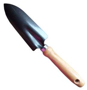 Transplanteur personnalisable de 30 cm avec tête en acier enduit de poudre noire et manche en bois Outil à main de jardin supporté par OEM - Product Image 1