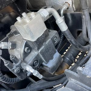 Mini-excavatrice sur chenilles hydraulique Sany Sy60c de 6 tonnes, d'occasion, 95% neuve, moteur, boîte de vitesses, pompe, PLC d'origine pour rapport vidéo - Product Image 4