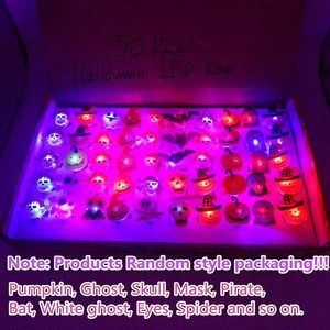 Luces de Navidad al por Mayor, Anillos LED de Halloween, Juguete 3D Luminoso para Niños y Adultos, con Luz Intermitente - Product Image 2