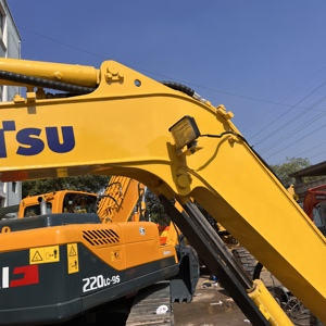 Mini-excavatrice sur chenilles Komatsu Pc40 d'occasion, 4 tonnes, excellent état, modèle 2022, fabriquée en Chine, composants moteur et transmission - Product Image 2