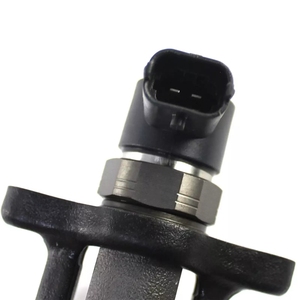 Inyector de Combustible Common Rail ME226718 ME223749 0445120048 para Motor Diésel 4M50 4M50T - Product Image 4