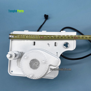Accessori Universali per Macchine del Ghiaccio Pompa dell'Acqua 220V Pompa di Circolazione per Macchine del Ghiaccio HISAKAGE JINSONG LAUD Snooker 700-1000lb - Product Image 5