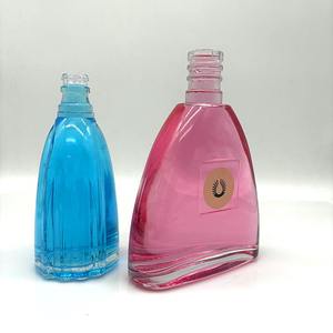 Botella de Vidrio Personalizable de 480 ml Reutilizable con Franjas Laterales, de Grado Alimenticio, para Jugo, Cerveza, Vino, Bebidas, Café Frío - Product Image 4