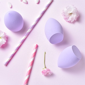 Mélangeur de cosmétiques d'oeufs d'éponges de beauté douces noires multicolores de haute qualité avec support - Product Image 4