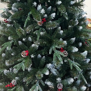 Sapin de Noël artificiel floqué à pointes effilées de 2,7 m avec lumières LED et base métallique, pour achat commercial en gros - Product Image 2