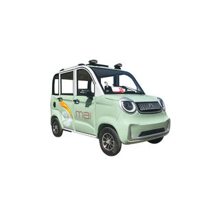 Voiture électrique à 4 roues à faible vitesse pour adultes - Propulsion arrière, intérieur clair, barre de toit métallique et caméra de recul - Product Image 5