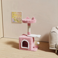 Arbre à chat en peluche mignon en gros avec niche et griffoir en sisal, emballé en carton pour chats d'intérieur