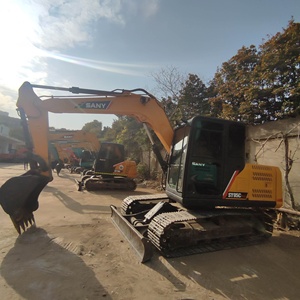 Excavatrice Sany SY95C de haute qualité, originale et peu coûteuse, de taille moyenne (9 tonnes), idéale pour les travaux de terrassement. - Product Image 3
