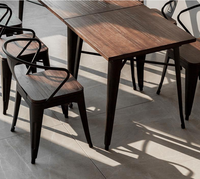 Table et chaises de salle à manger en bois et fer de style loft vintage industriel de luxe en gros pour restaurant, fast-food, café
