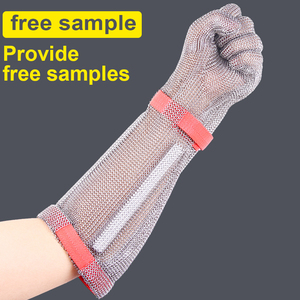 Guantes de seguridad de acero inoxidable resistentes a cortes con correa textil, diseño de malla larga y extensión para carnicería y cocina - Product Image 2