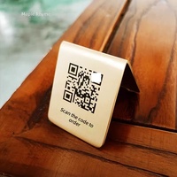 Letrero de Mesa Personalizado con Código QR en Latón, Placa de Número de Mesa Metálica en Forma de V para Restaurantes de Alta Gama y Pedidos