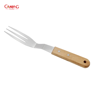 Juego de Herramientas para Barbacoa de 17 Pulgadas, <span class=keywords><strong>Tenedor</strong></span> de Acero Inoxidable con Mango de Madera, <span class=keywords><strong>Asador</strong></span> <span class=keywords><strong>y</strong></span> <span class=keywords><strong>Tenedor</strong></span> para Barbacoa, Juego de Parrilla con Tenedores, <span class=keywords><strong>Cuchillo</strong></span> <span class=keywords><strong>y</strong></span> Pinzas - Product Image 1