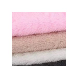 Vente en gros de tissu en <span class=keywords><strong>peluche</strong></span> en fourrure de lapin de haute qualité sans perte vêtements poupées Textiles de maison couvertures tissus - Product Image 4