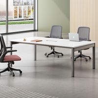 Ensemble de mobilier de bureau commercial en bois haut de gamme et moderne, table de conférence et chaises de haute qualité pour hôtels et écoles