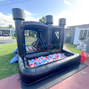 Castillo inflable negro con tobogán y piscina de pelotas para niños. - Product Image 2