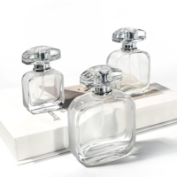 Bouteille de parfum vide de forme carrée rectangulaire unique sur mesure de luxe 30ml 50ml 100ml bouteille en verre d'atomiseur de parfum