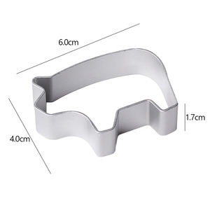 อุปกรณ์อบขนมแบบโฮมเมดสำหรับเด็กทำจากสเตนเลสสตีลขนาดเล็กรูปหมูแมวน่ารักอุปกรณ์ตัดคุกกี้โลหะรูปสัตว์สำหรับบิสกิต - Product Image 6