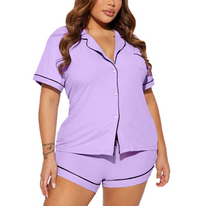 Conjunto de Salón para Mujer, Estilo Casual para el Hogar, Top de Punto Acanalado con Cuello y Pantalones Cortos, Estilo Urbano - Product Image 1